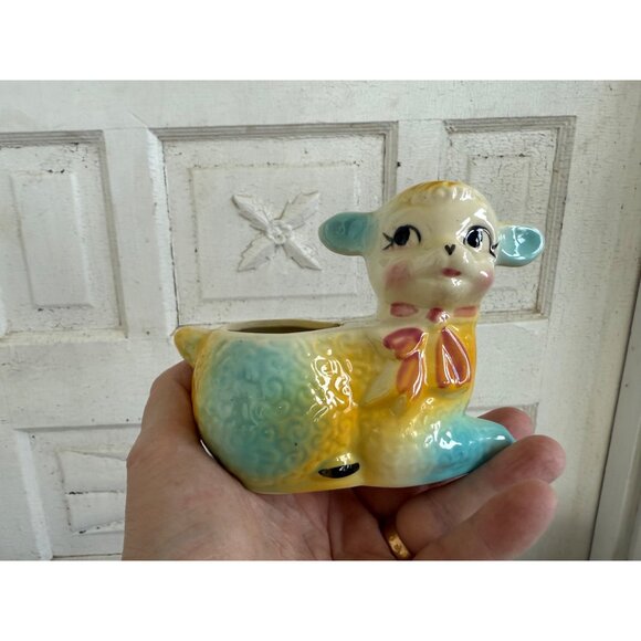 Vintage 40's Shawnee Lamb/sheep Planter Vase Yellow and Blue - Picture 6 of 10